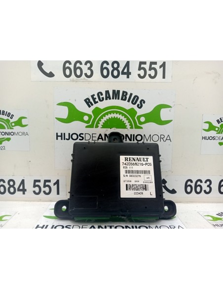 COLECTOR ESCAPE NISSAN TRADE 2 8 - 104658