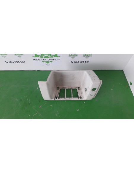 ESTRIBO DELANTERO DERECHO VOLVO FH 12 ASTA 2001 E2 / E3 - 91331