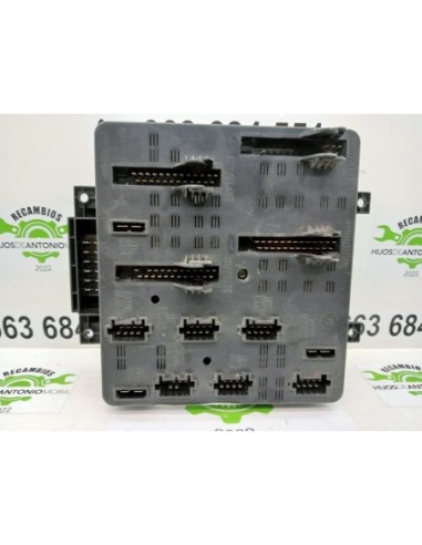 CAJA RELES / FUSIBLES DAF SERIE LF45 XXX DESDE...