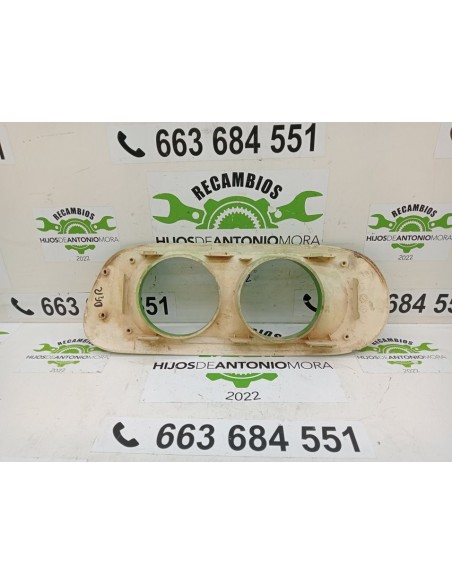 EMBELLECEDOR ANTINIEBLA DERECHO DAF SERIE 85 CF  430 EURO 1/2 - 92219