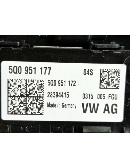 LUZ CENTRAL INTERIOR AUDI A4 BERLINA - 92585