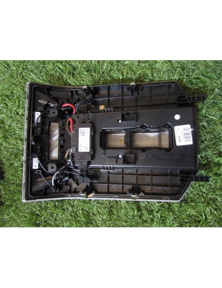 LUZ CENTRAL INTERIOR VOLKSWAGEN TOUAREG - 93679