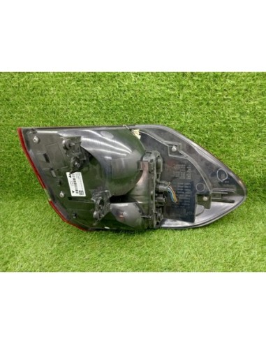 PILOTO TRASERO DERECHO BMW SERIE 2 ACTIVE...