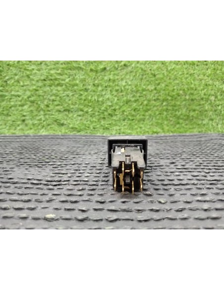 ASIENTO DELANTERO IZQUIERDO RENAULT MAGNUM 480 DXI - 108584