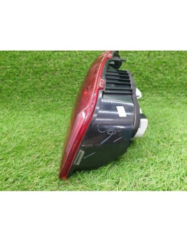 PILOTO TRASERO IZQUIERDO INTERIOR VOLKSWAGEN...