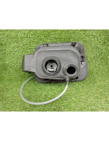 TAPA EXTERIOR COMBUSTIBLE VOLKSWAGEN T-ROC - 96531