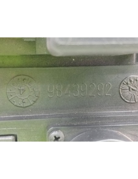 CAJA RELES / FUSIBLES IVECO EUROTECH CURSOR - 96711