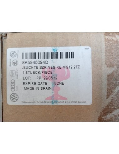 PILOTO TRASERO DERECHO INTERIOR AUDI A4 AVANT -...