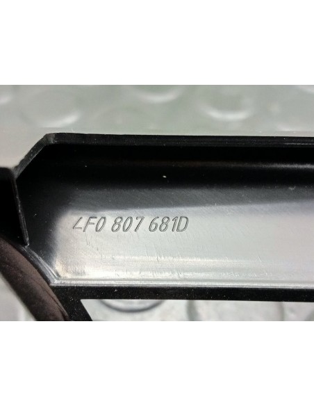 REJILLA PARAGOLPES DELANTERO AUDI A6 BERLINA - 97131