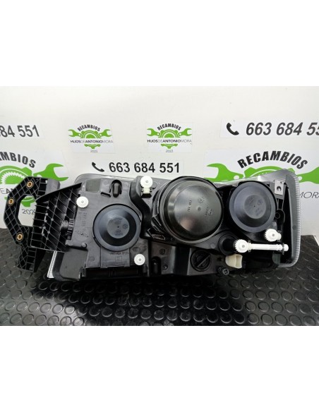 FARO DERECHO RENAULT PREMIUM ROUTE - 2006 - 97946