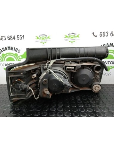 FARO IZQUIERDO RENAULT PREMIUM DISTRIBUTION -...