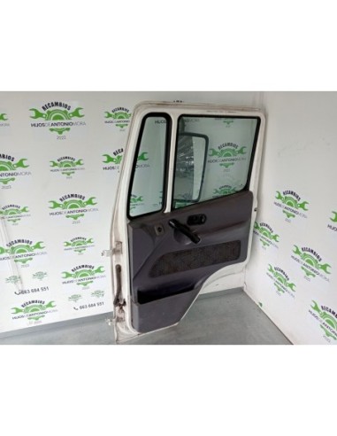 PUERTA DELANTERA DERECHA NISSAN ATLEON - 98304