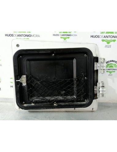 TAPADERA LATERAL CABINA MERCEDES ACTROS 5...