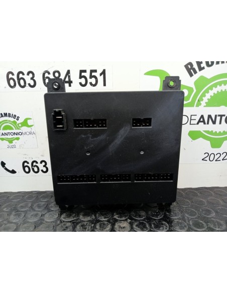 CAJA RELES / FUSIBLES NISSAN ATLEON - 98622