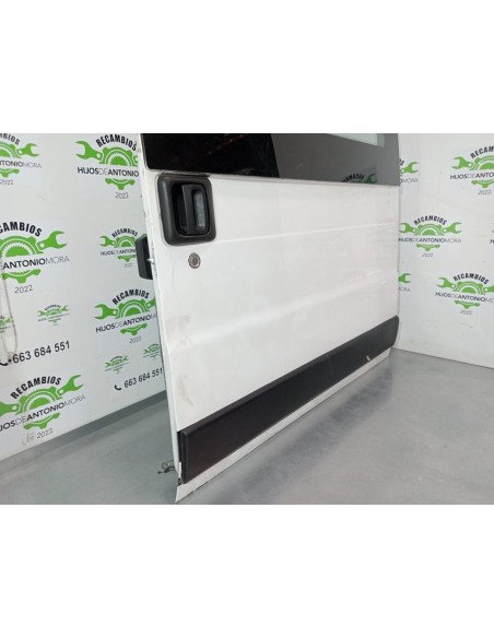 PUERTA LATERAL CORREDERA IZQUIERDA PEUGEOT BOXER CAJA CERRADA - 98781