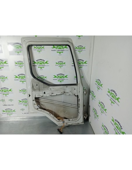 PUERTA DELANTERA IZQUIERDA RENAULT PREMIUM LANDER - 98821