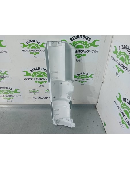 DEFLECTOR IZQUIERDO  RENAULT M 180 13/C MIDLINER E2 - 99002