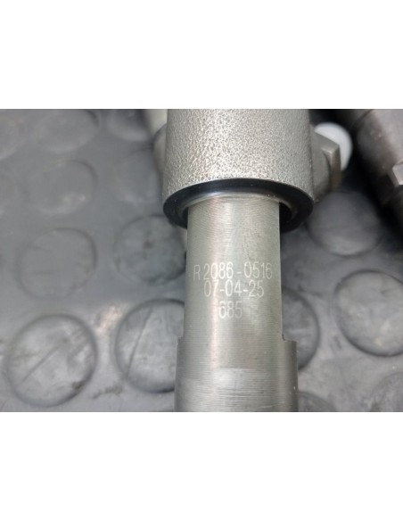 JUEGO DE INYECTORES IVECO DAILY CAJA CERRADA - 99104