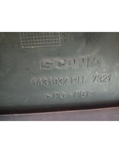 GUARDABARROS BAJO CABINA DERECHO SCANIA SERIE 4...