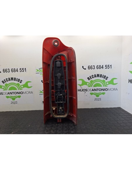 PILOTO TRASERO IZQUIERDO RENAULT MASTER DESDE '98 - 99978