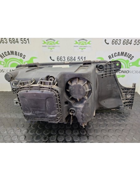 FARO IZQUIERDO MAN TGX 18 XXX - 100052