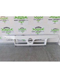 REJILLA DELANTERA NISSAN CABSTAR - 09 06 - 100147