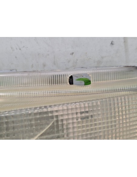 PILOTO DELANTERO DERECHO SCANIA SERIE 4 - 101290