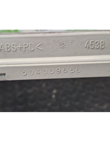 MOLDURA / CONSOLA RADIO IVECO EUROCARGO TECTOR...