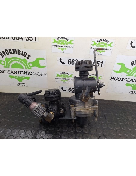 VALVULA NIVELADORA DE FRENO MAN LE 180 C - 102234