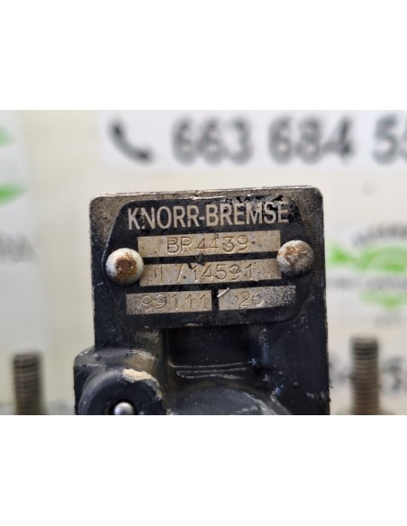 VALVULA NIVELADORA DE FRENO MAN LE 180 C - 102234