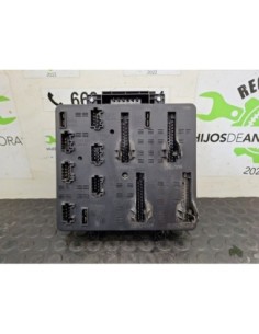 CAJA RELES / FUSIBLES RENAULT MIDLUM - 101510 2