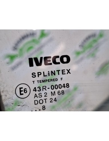 LUNA CUSTODIA DELANTERA DERECHA IVECO DAILY...