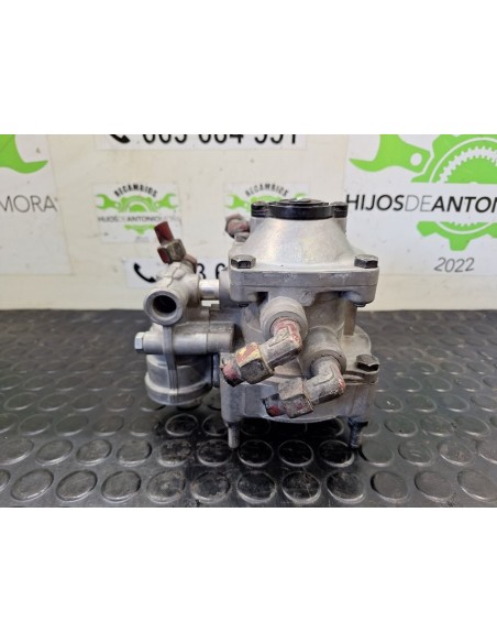 VALVULA CONTROL REMOLQUE RENAULT M 230 - 101618