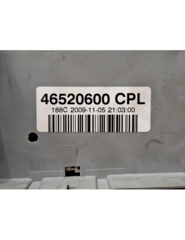 CAJA RELES / FUSIBLES FIAT DOBLO - 101631