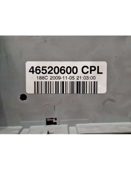 CAJA RELES / FUSIBLES FIAT DOBLO - 101631