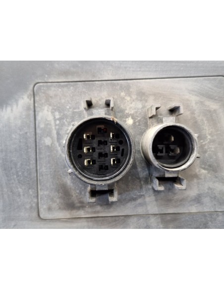 PILOTO TRASERO IZQUIERDO IVECO DAILY CAJA CERRADA - 101719