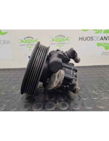 BOMBA DIRECCION NISSAN CABSTAR - 102364