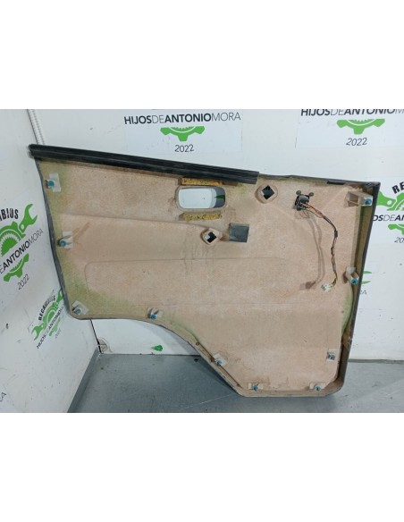 GUARNECIDO PUERTA DELANTERA DERECHA NISSAN ATLEON - 102595
