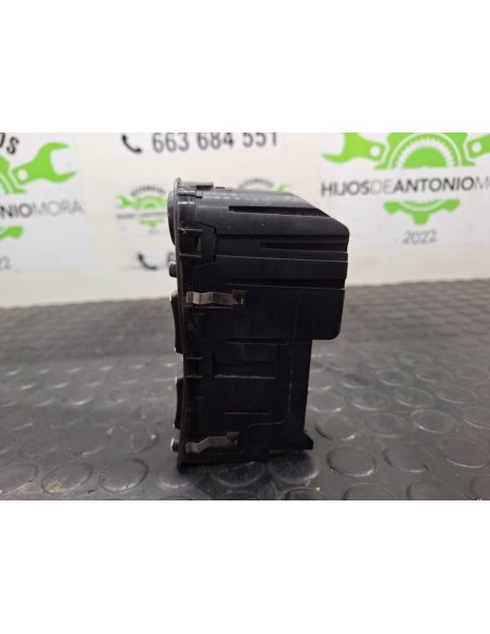 MANDO ELEVALUNAS DELANTERO IZQUIERDO  MAN TG - A 18 XXX - 99170