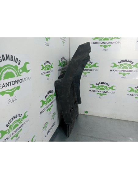 GUARDABARROS FIJO CABINA DERECHO MAN TG - L 7 XXX / 8 XXX - 99285