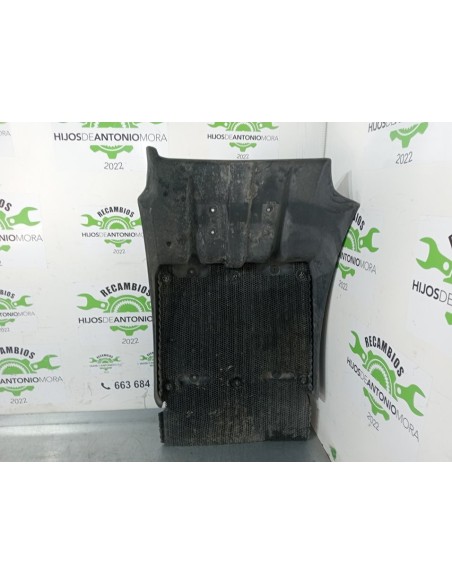 GUARDABARROS FIJO CABINA DERECHO MAN TG - L 7 XXX / 8 XXX - 99285