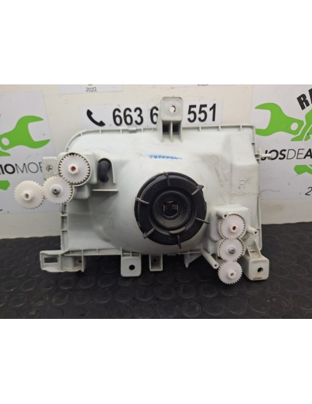 FARO DERECHO NISSAN CABSTAR - 99332