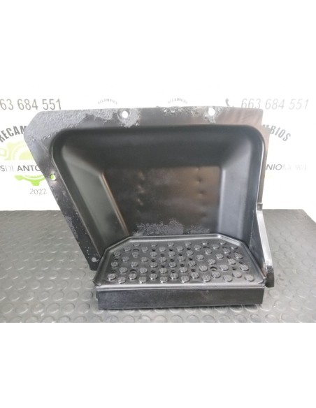 ESTRIBO DELANTERO DERECHO NISSAN ECO - T 100 45/78 KW/E2 - 103124