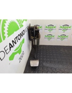 PEDAL EMBRAGUE MERCEDES MB 100 D CAJA CERRADA / COMBI -...
