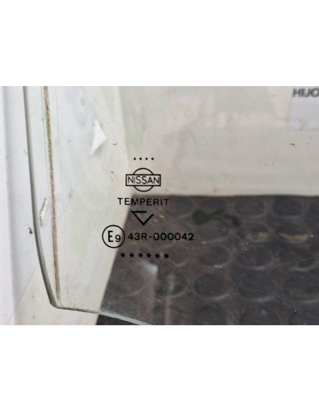 LUNA DELANTERA IZQUIERDA NISSAN ECO - T 160 75/117 KW/E2 - 103571