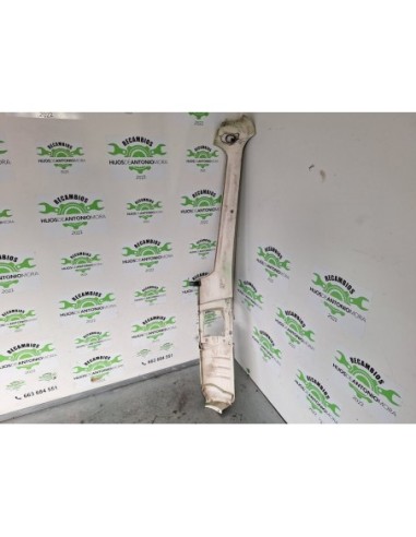 DEFLECTOR DERECHO  NISSAN ATLEON - 103654