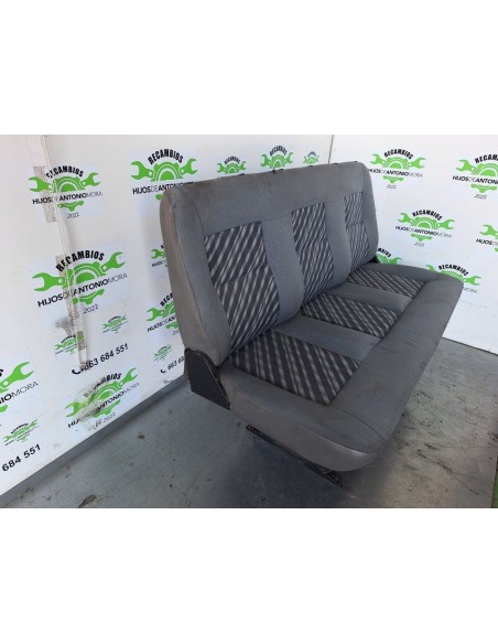 ASIENTOS TRASEROS MERCEDES MB 100 D CAJA CERRADA / COMBI - 103659