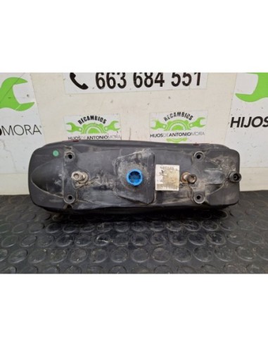 PILOTO TRASERO DERECHO NISSAN CABSTAR - 102965