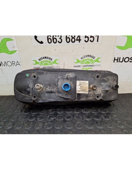 PILOTO TRASERO DERECHO NISSAN CABSTAR - 102965