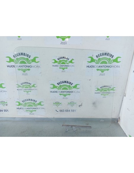 TAPA BATERIA MERCEDES ACTROS 5 S/M-FAHRERHAUS 2-ACHSER BM 963 - 98470